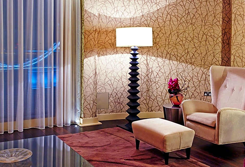 Cheval Three Quays at The Tower of London