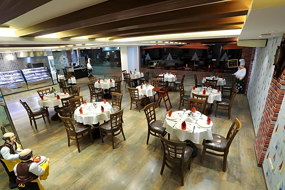 The Avenue  Calangute 