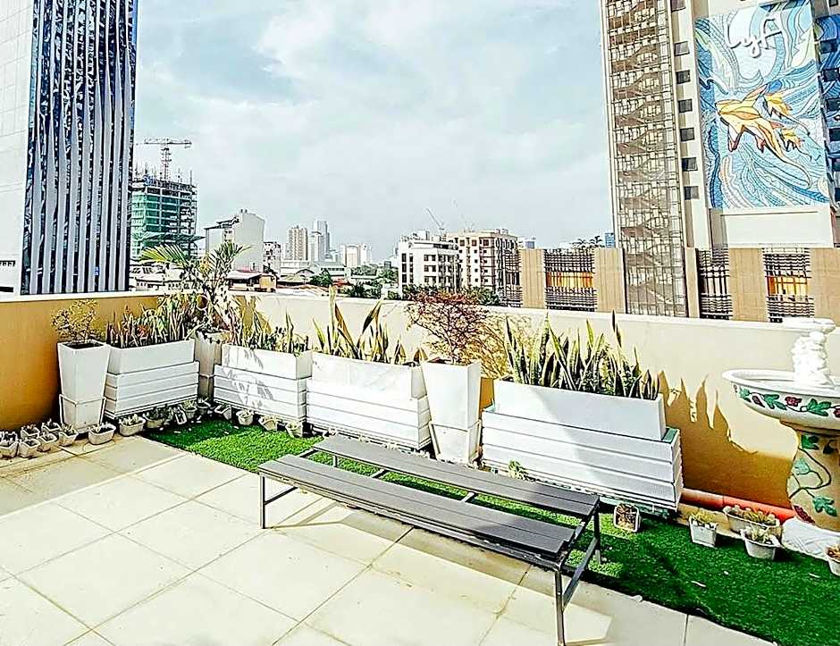 [ACTIVE] Fuente Oro Business Suites