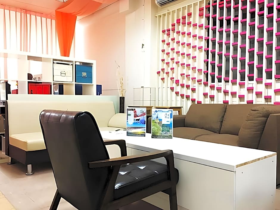 LOVE I Taichung Hostel