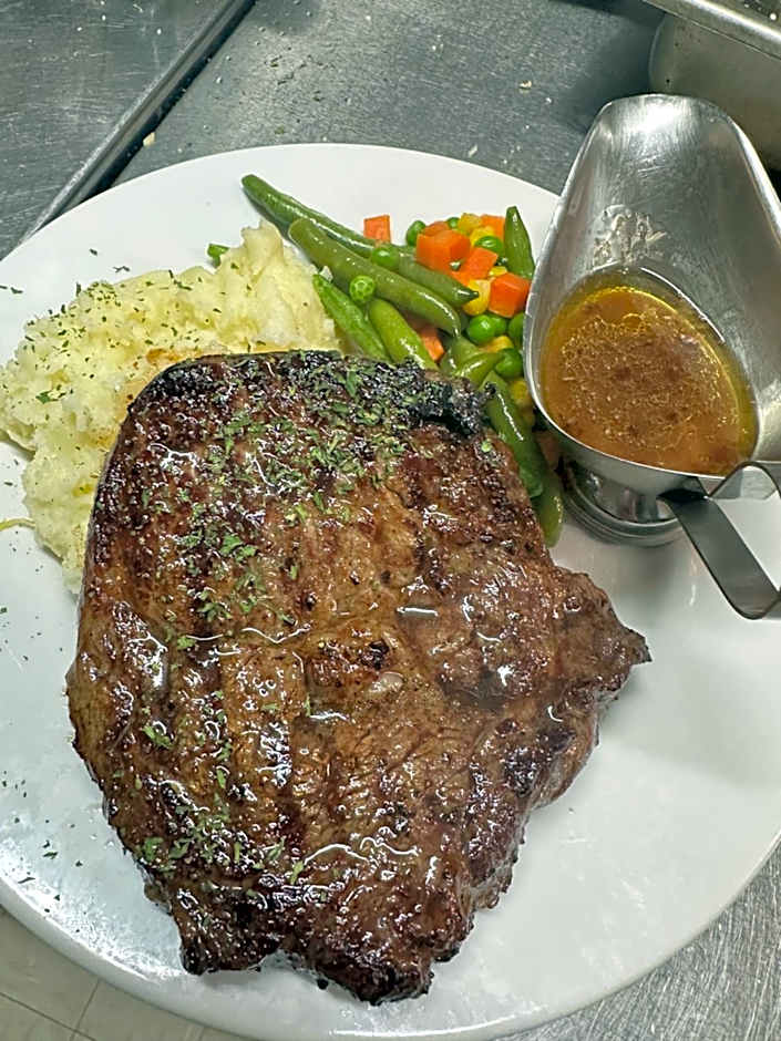 The Shamrock Hotel Balranald