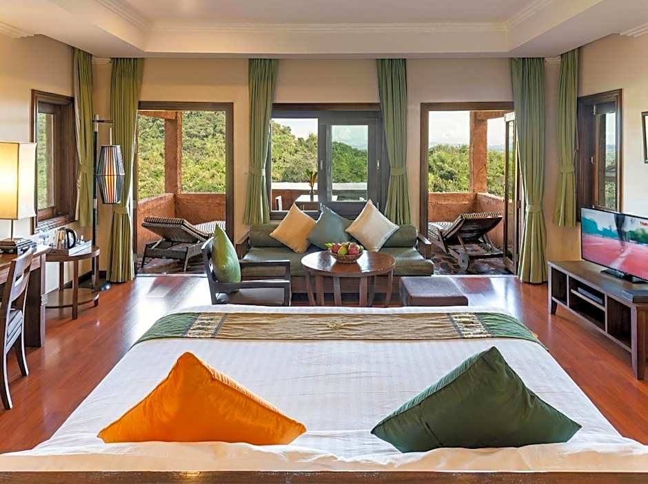 Photo 1 of 8 of Mountain Suite