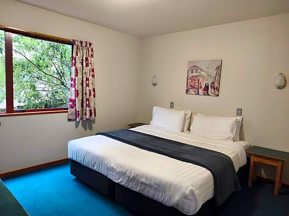 Aspen Lodge Motel