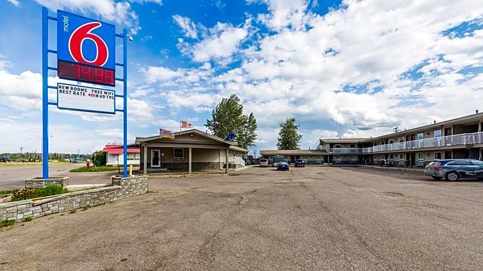 Motel 6-Fort Nelson, BC