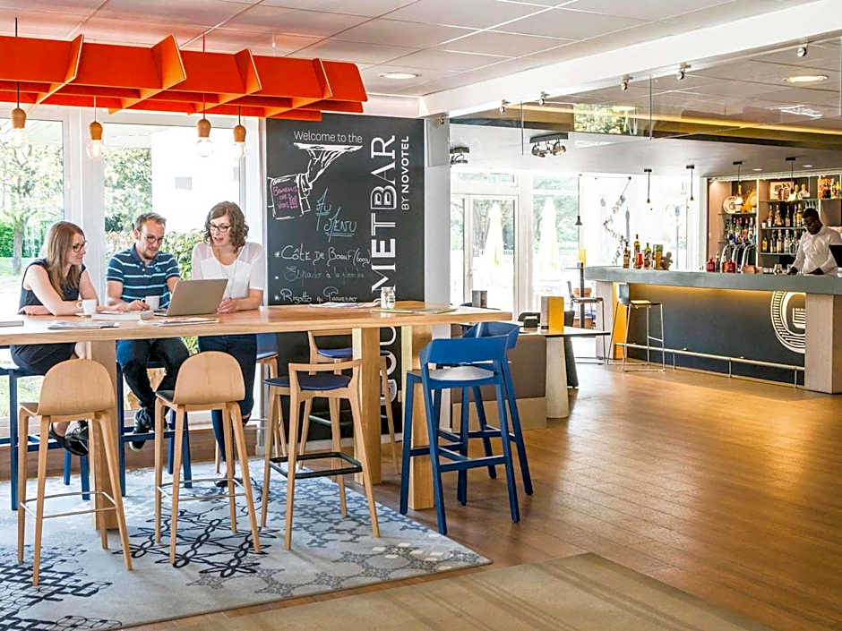 Novotel Paris Saclay