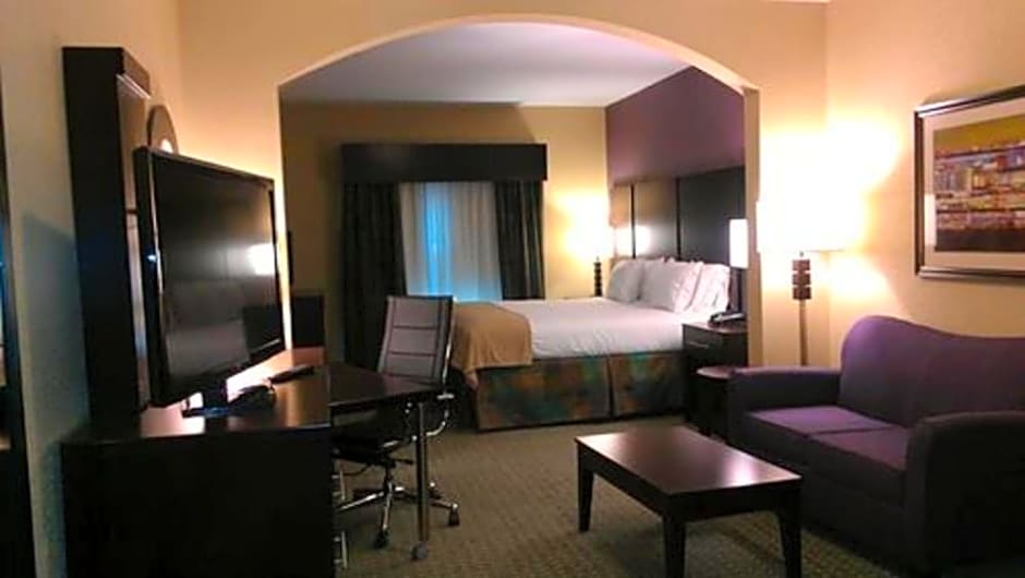 Holiday Inn Express Baton Rouge North, an IHG Hotel