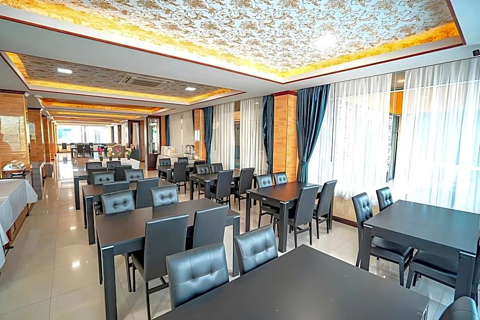 Blue Sky Residence Airport