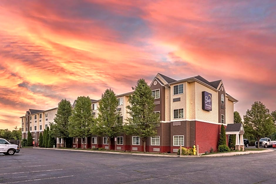 Sleep Inn & Suites