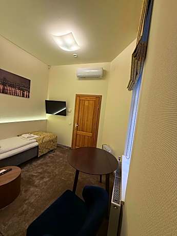 Standard Single Room with Shower