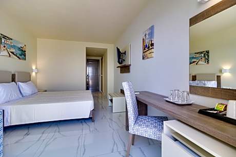 double or twin sea view