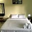 Parisia House