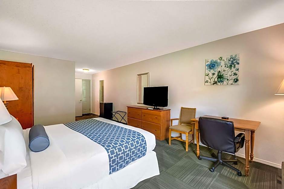 SureStay Plus Hotel by Best Western Berkeley Springs