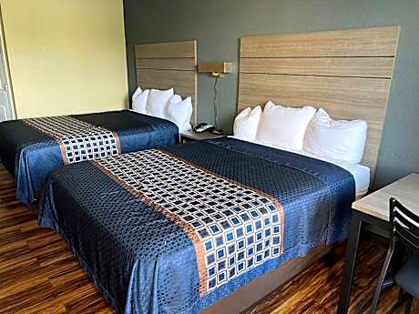 Knights Inn Lumberton