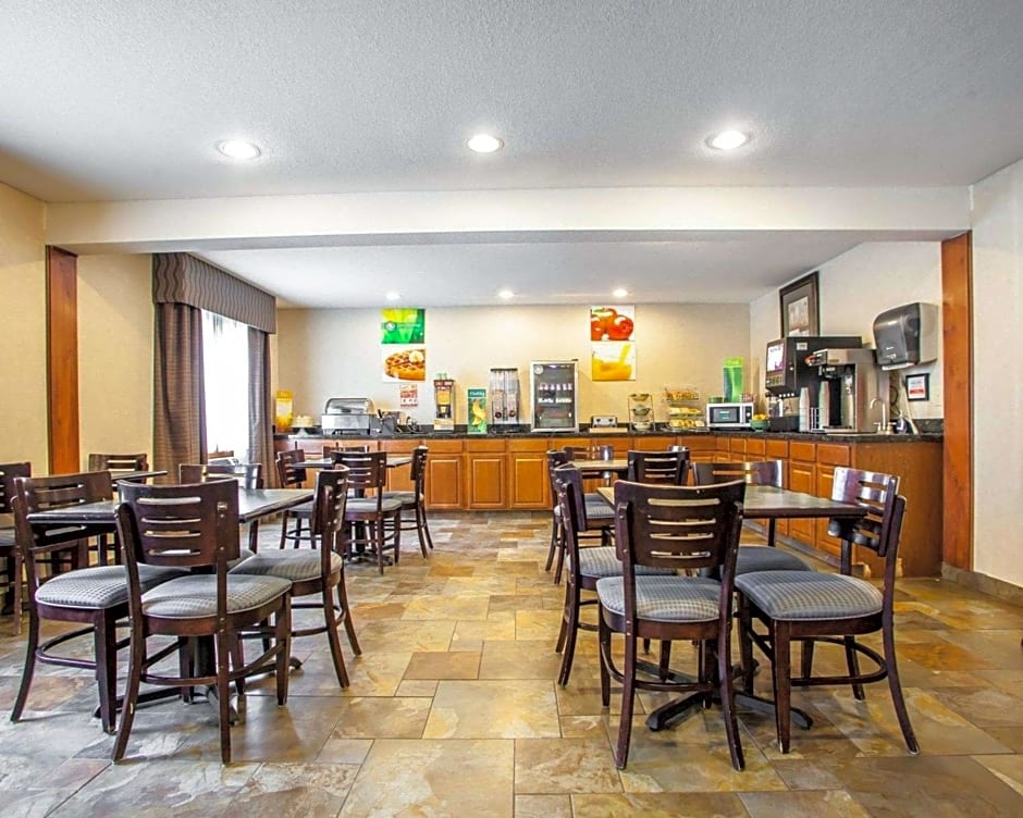 Quality Inn & Suites Ankeny-Des Moines