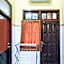 Hotel Shinta 1 near Stasiun Kertosono Mitra RedDoorz