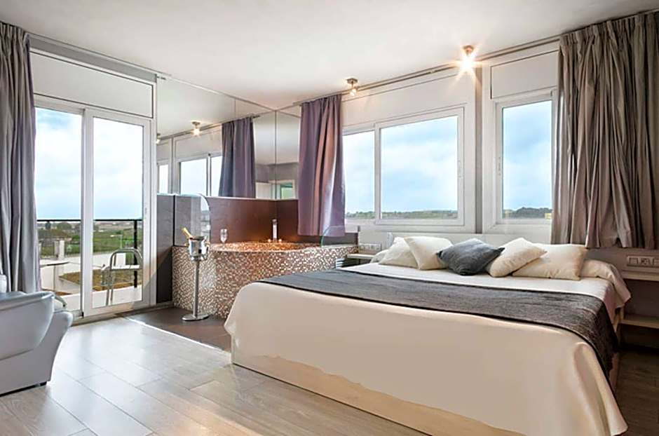 Hotel H