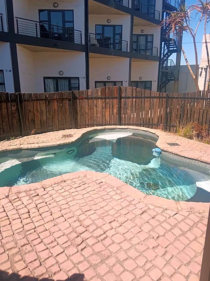 Royal Stina Hotel-style with Swimming pool