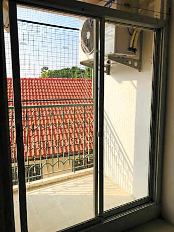 Queen Room with Balcony