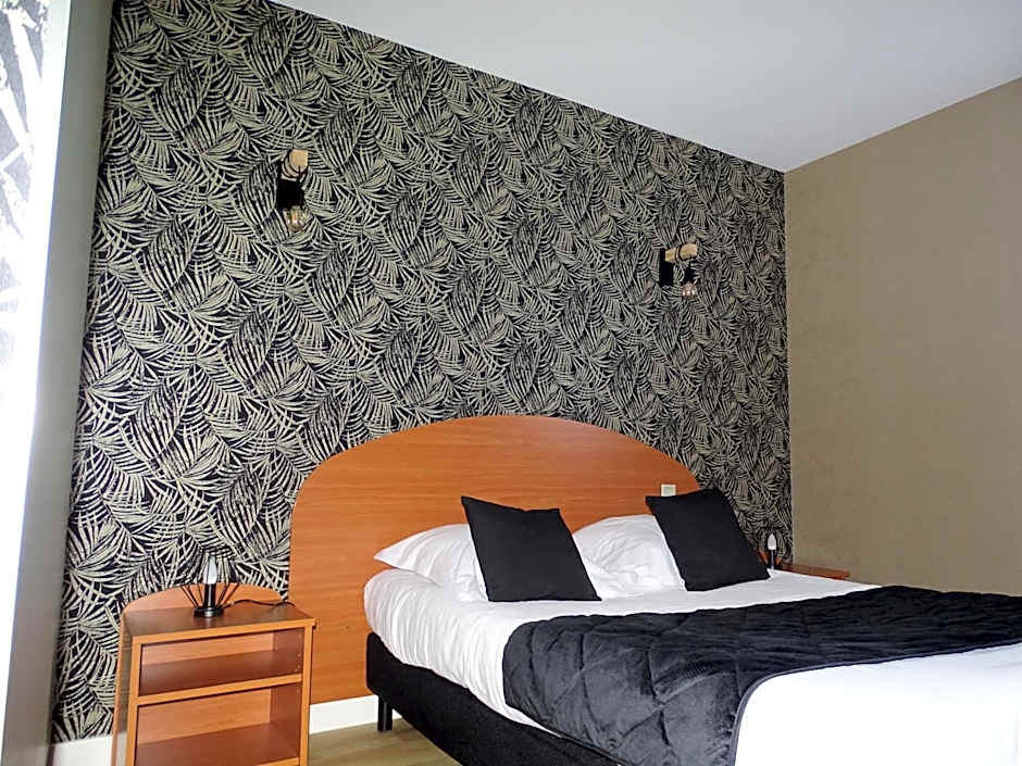 LOGIS Hôtel LES 3 MARCHANDS