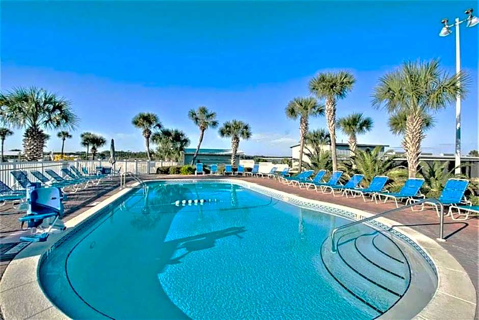 Pinnacle Port by Panhandle Getaways