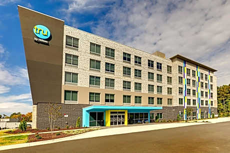 Tru by Hilton Raleigh Garner