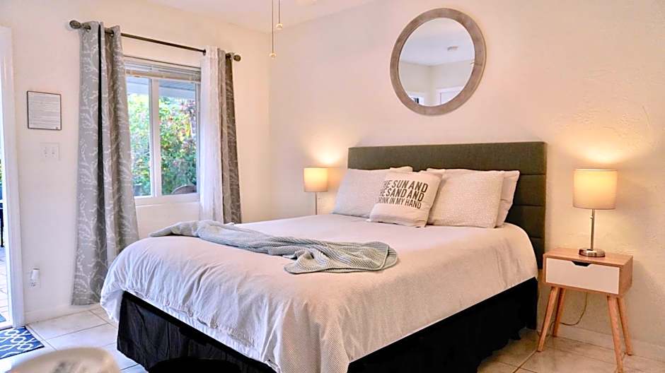 4145 By The Sea Inn & Suites