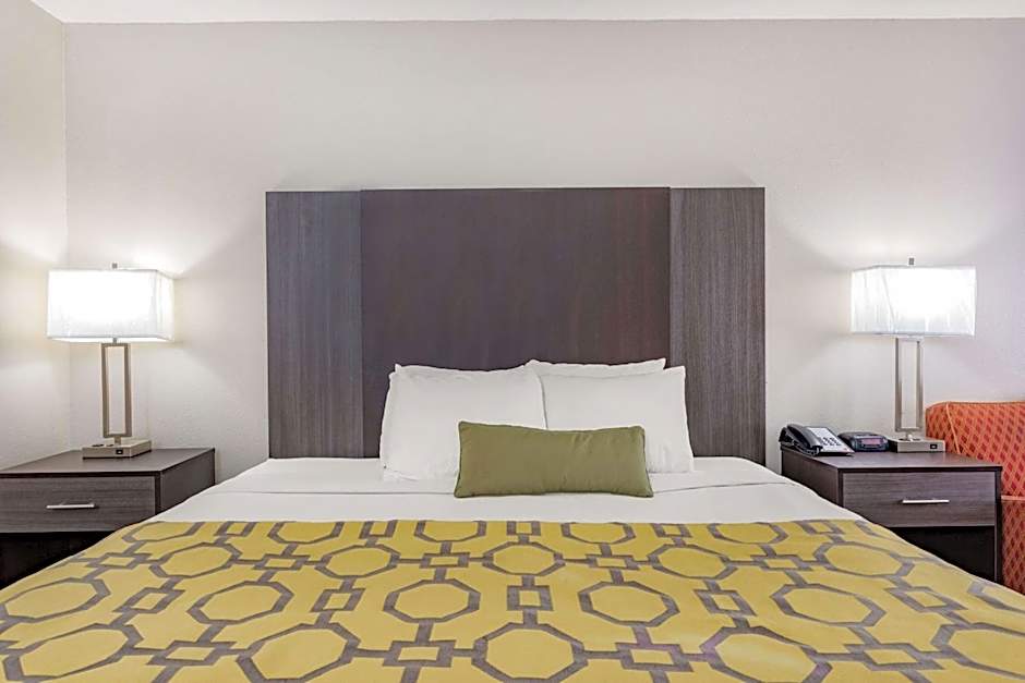 Baymont by Wyndham Midway