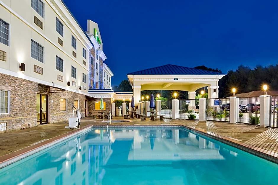 Holiday Inn Express Palestine By IHG