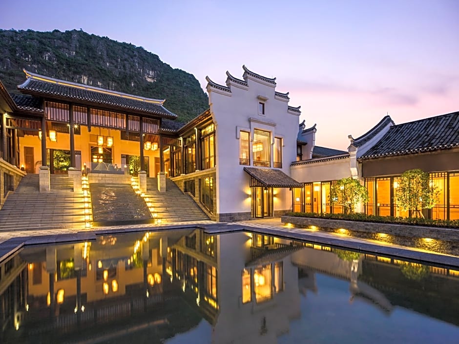 Banyan Tree Yangshuo Hotel