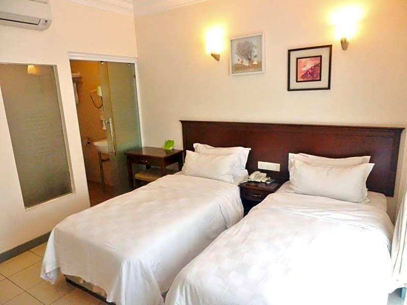 De Galleria Hotel