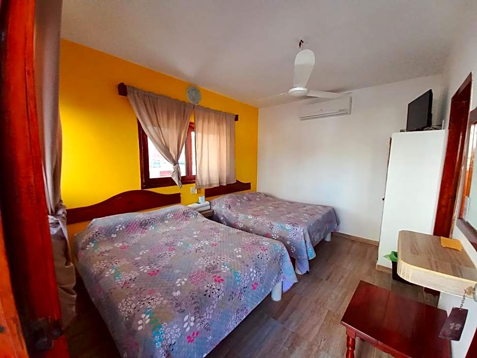 Posada Casa Bugambilias