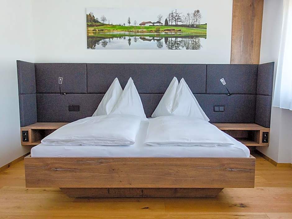 Mitten in der Welt - GH Roither