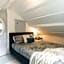 Chalet du Village - Rustic charm, lake - beach access