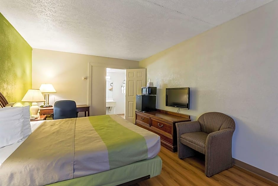 Americas Best Value Inn Edgewood