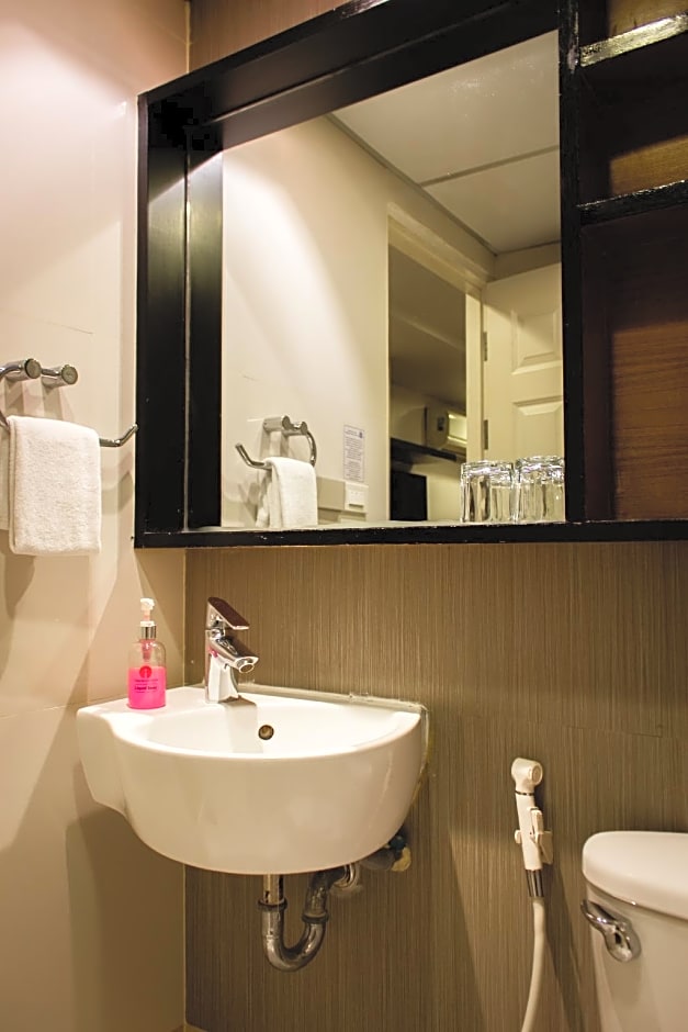 I Residence Hotel Sathorn (SHA Plus)