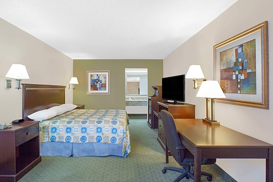 Super 8 by Wyndham Corpus Christi