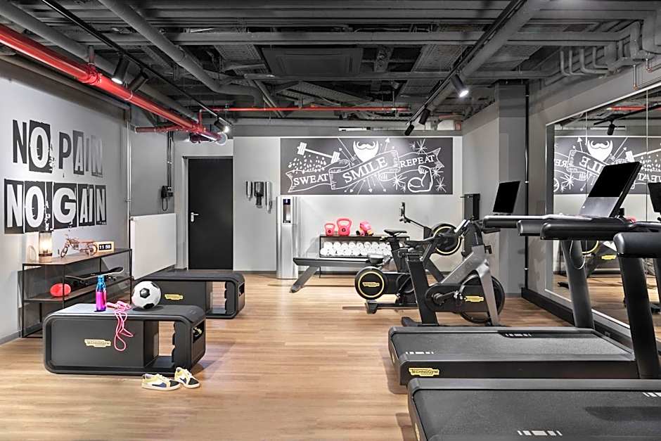 Moxy Duesseldorf City