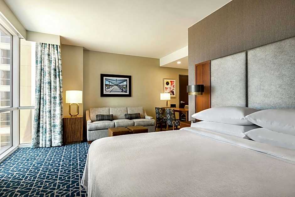 Photo 1 of 2 of Premium Studio 1 King Bed Suite, Corner