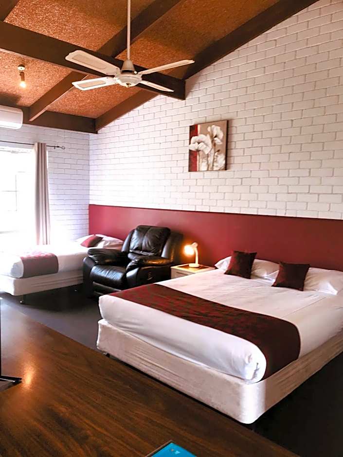 Bakery Park Motor Inn