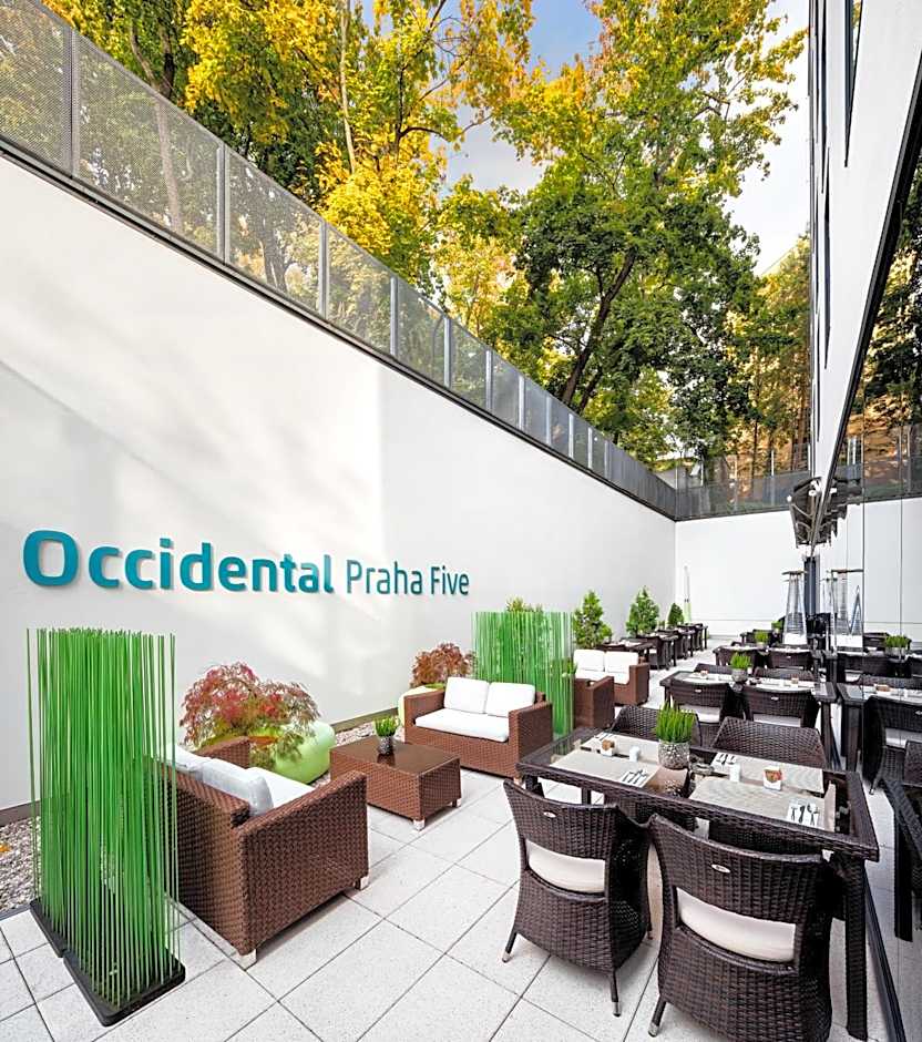 Occidental Praha Five