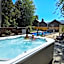 Manata Homestead & Lodge