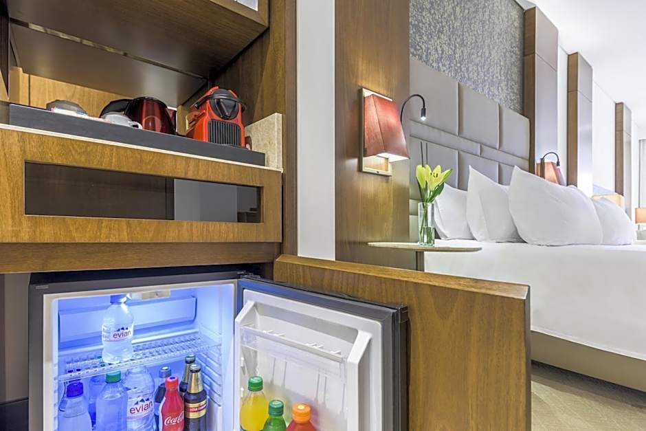 NH Collection Bogotá Royal Teleport