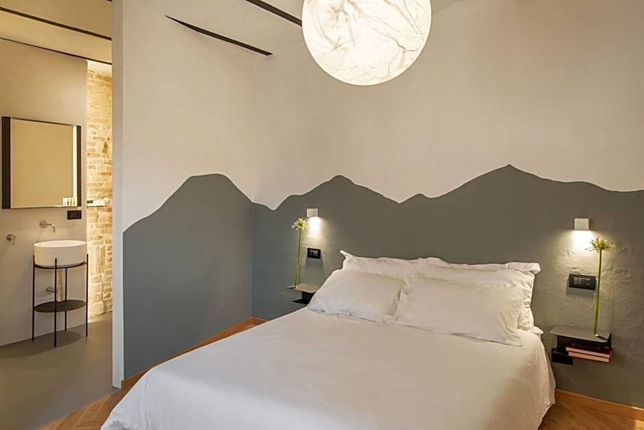 OGNISSANTI GuestHouse & Suites