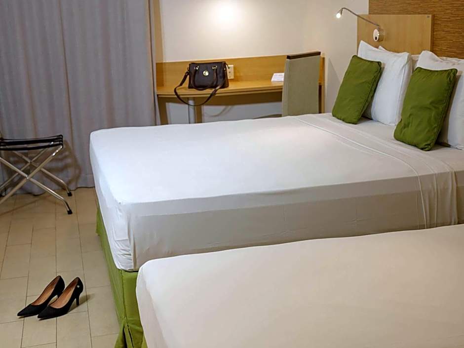 Mercure Maceio Pajucara Hotel