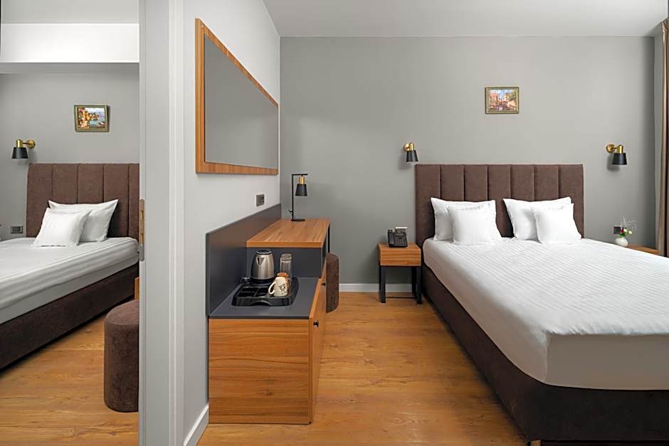 Labirint Boutique Hotel