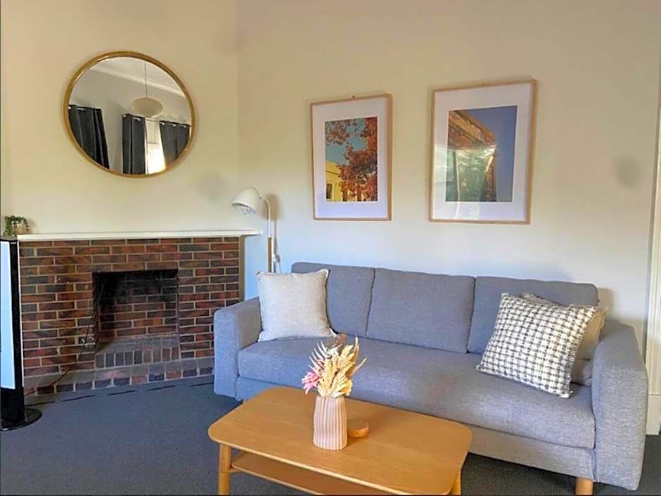 1BR Apt 2 min away from Fremantle Hospital - Hosted by Canstay