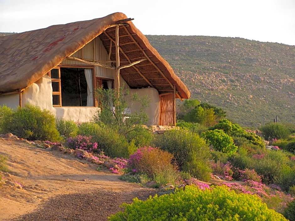 Oudrif Strawbale Retreat