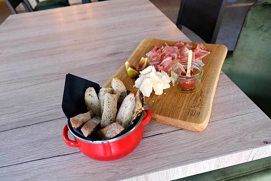 Apartments & Burgers REZIDENCA PIPANOVA