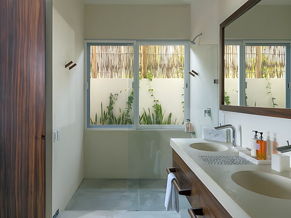 Marea Beachfront Villas