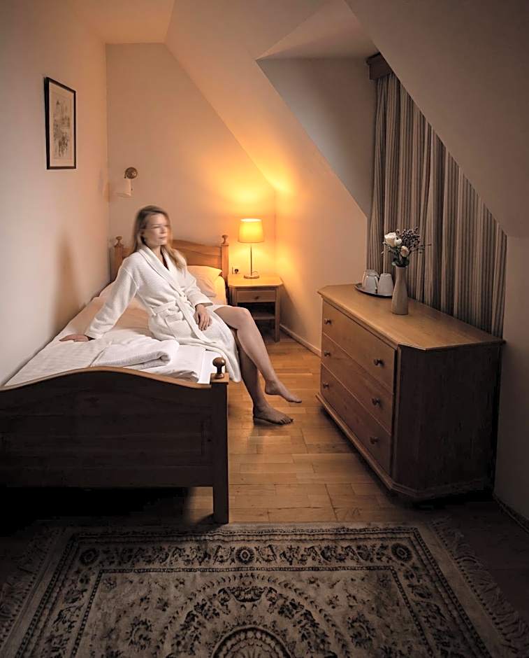Hotel Salamander - Garni